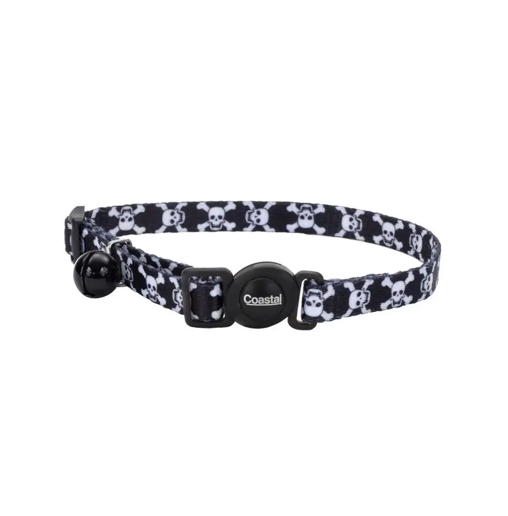 COASTAL FASHION COLLAR CAT BLACK SKULLS