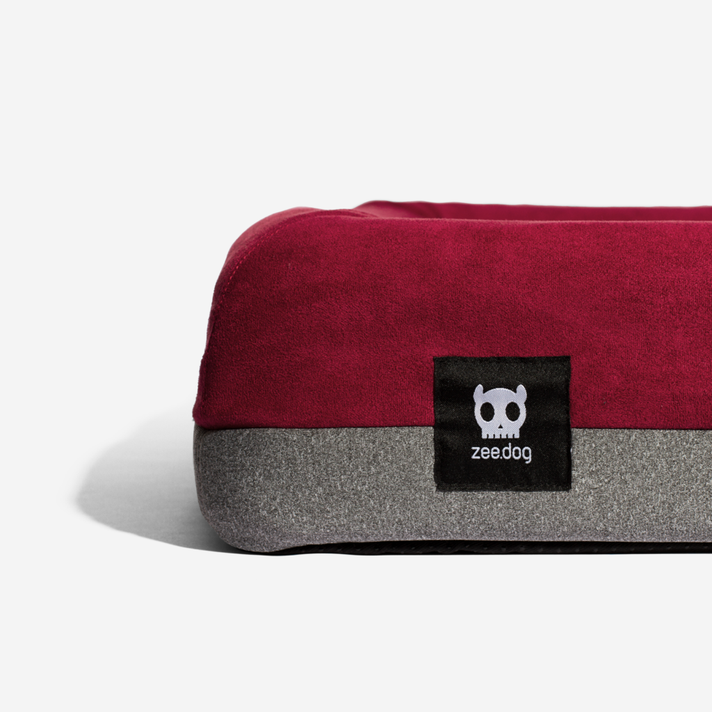 dog_bed-cover_burgundy_zeedog_pet_main-2_1728x